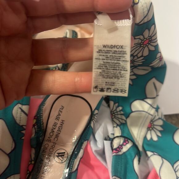 REDUCED WiLDFOX NWT 2 PIECE SWIMSUIT-STRAPLESS TOP & BIKINI BOTTOM  FLORAL XS - Picture 14 of 14